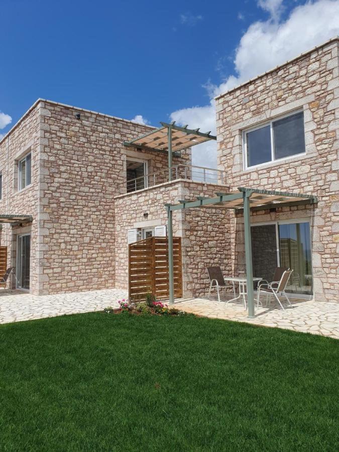 Stone Bay Houses In Messinia Kalamaki Beach Area Chrani Exteriör bild